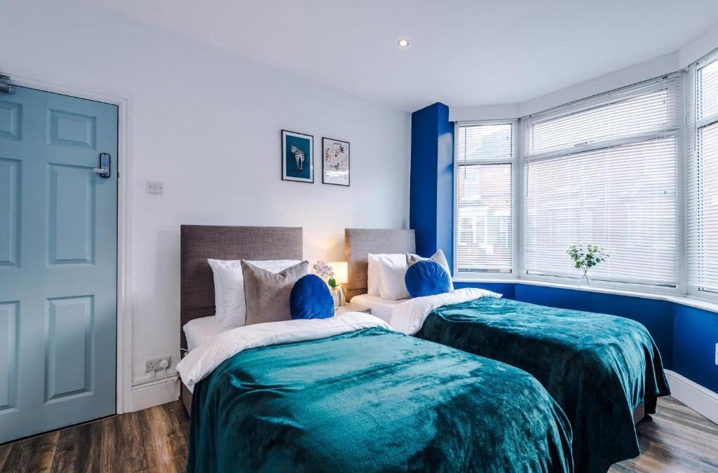 Doncaster House | Fantastic Contractor House with 8 Beds by PureStay