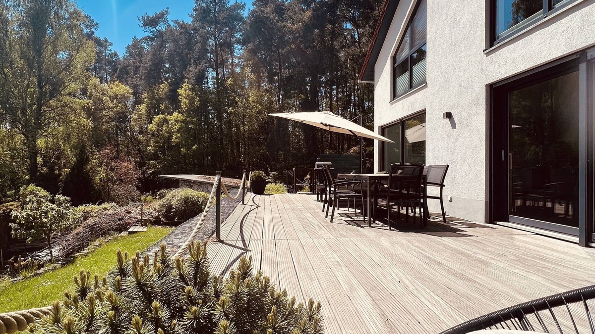 Wittstock/Dosse House | Fantastic lake view, motor boat, close to the beach, WiFi, fireplace, 2 baths, relaxation