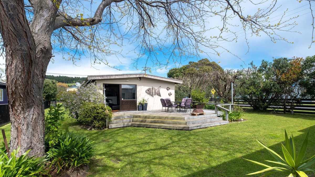 Waimarama House | Fantastic family holiday home at Waimarama!