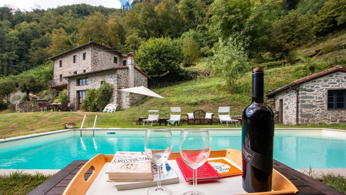 Barga Villa | Fantastic family villa with pool.