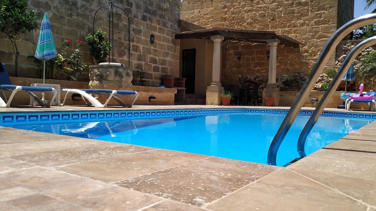 Nadur House | Fantastic House Of Character With Own Private Swimming Pool And BBQ Area
