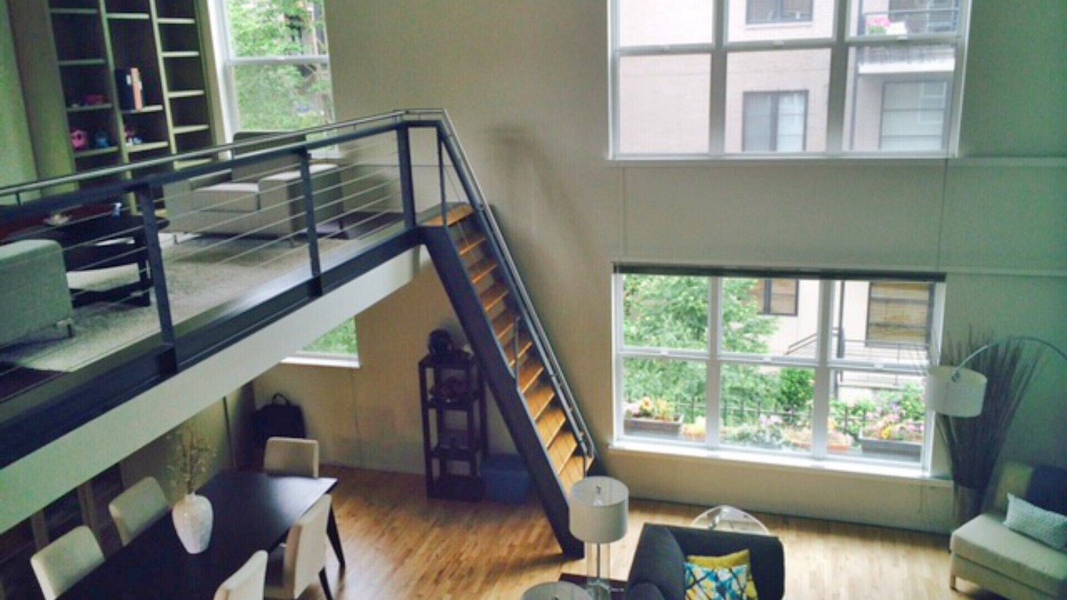 Pearl District Condo | Fantastic NYC Style Loft - Heart of the Pearl District