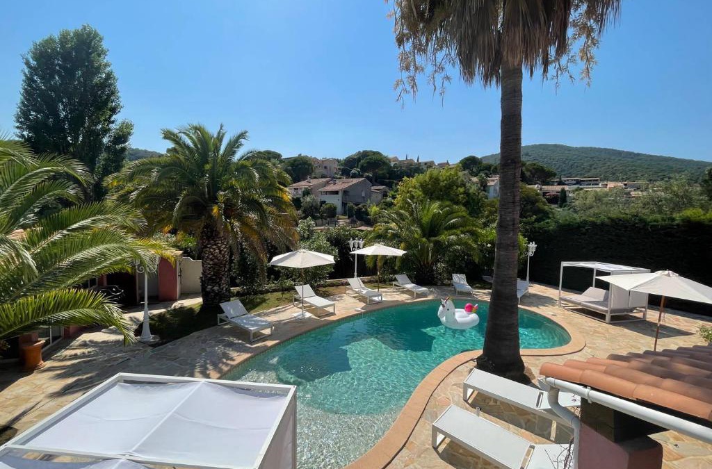 Sainte-Maxime Villa | Fantastic pool villa 900m to the beach; with extravagant big garden