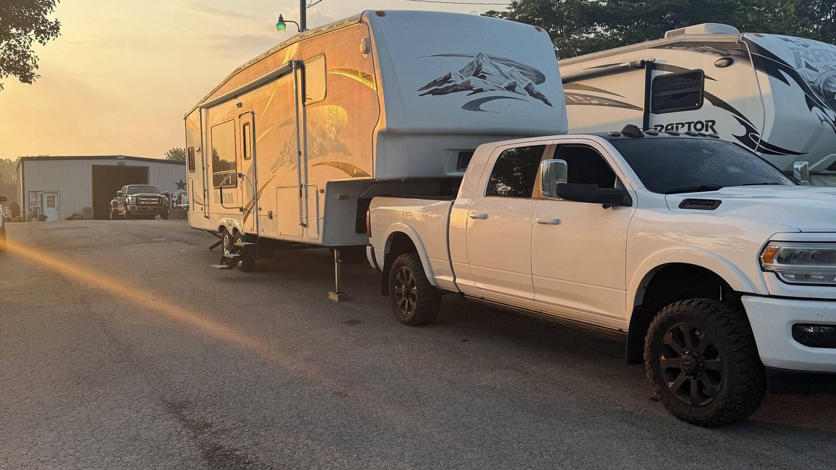 Muskegon House | Fantastic RV with AC in Muskegon