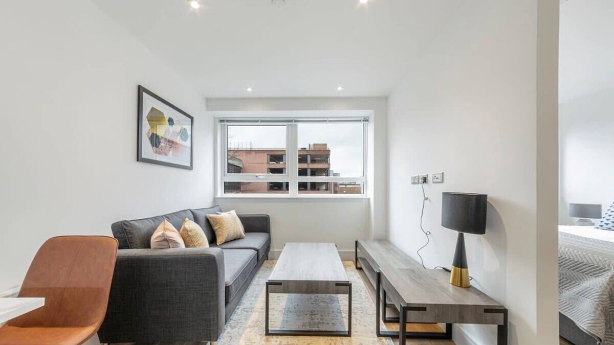 East Grinstead Apartment | Fantastic Studio in East Grinstead