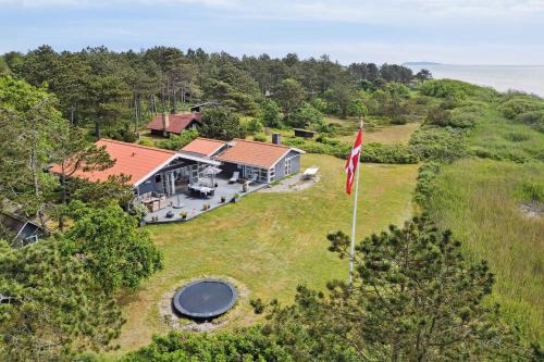 Øer Strand House | Fantastic Summer House With Sea View
