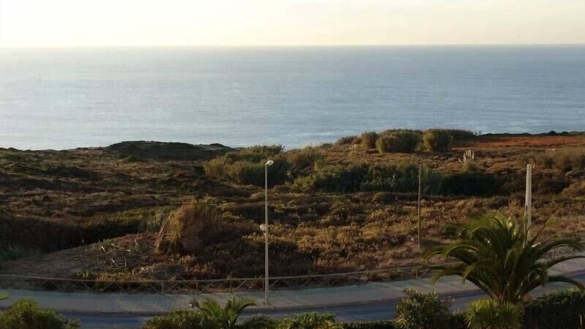 Mafra Apartment | Fantastic TopFloor Apartment Ericeira Beach, Swimming pool, Terraced Seaview