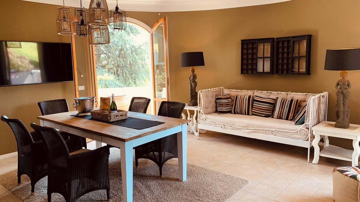 Peschiera del Garda Apartment | Fantastically beautiful ambience on 93sqm in Peschiera, 5 min=lake 7min=center, balcony