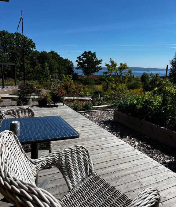 Habo House | Fantastisk Vätterutsikt mellan Habo och Bankeryd.