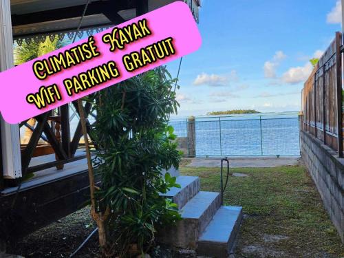 Uturoa House | FARE Miti en bord de mer Fare Tepua Lodge