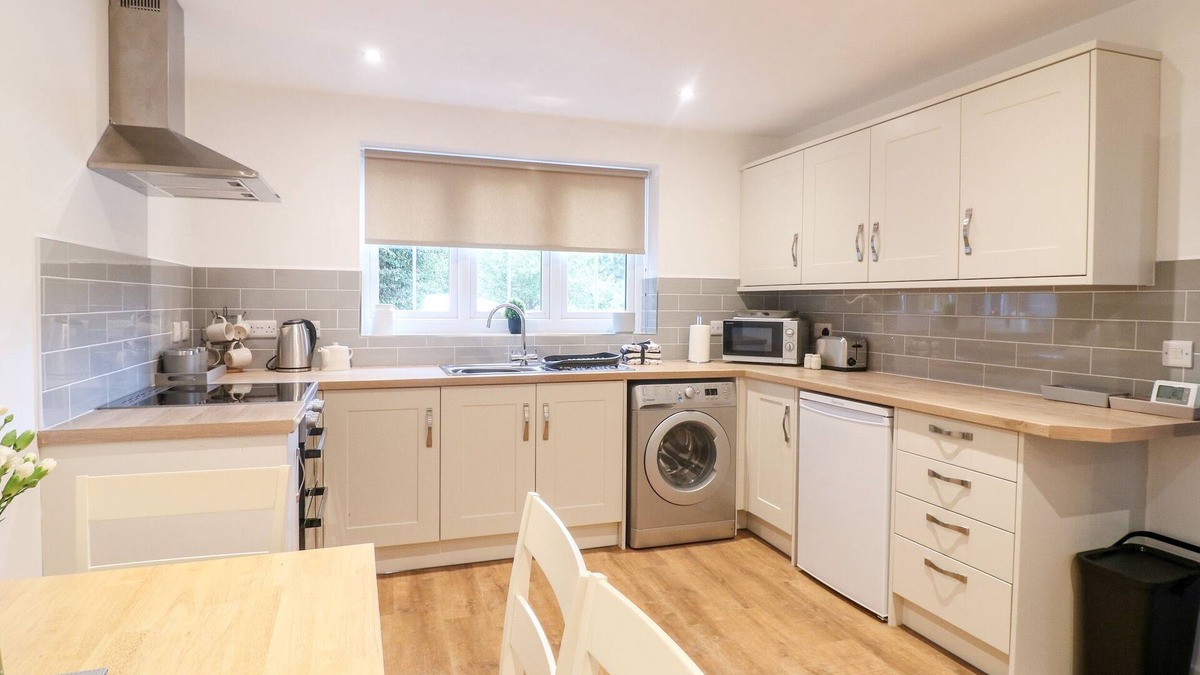 Farley Cottage | Farley Cottage II