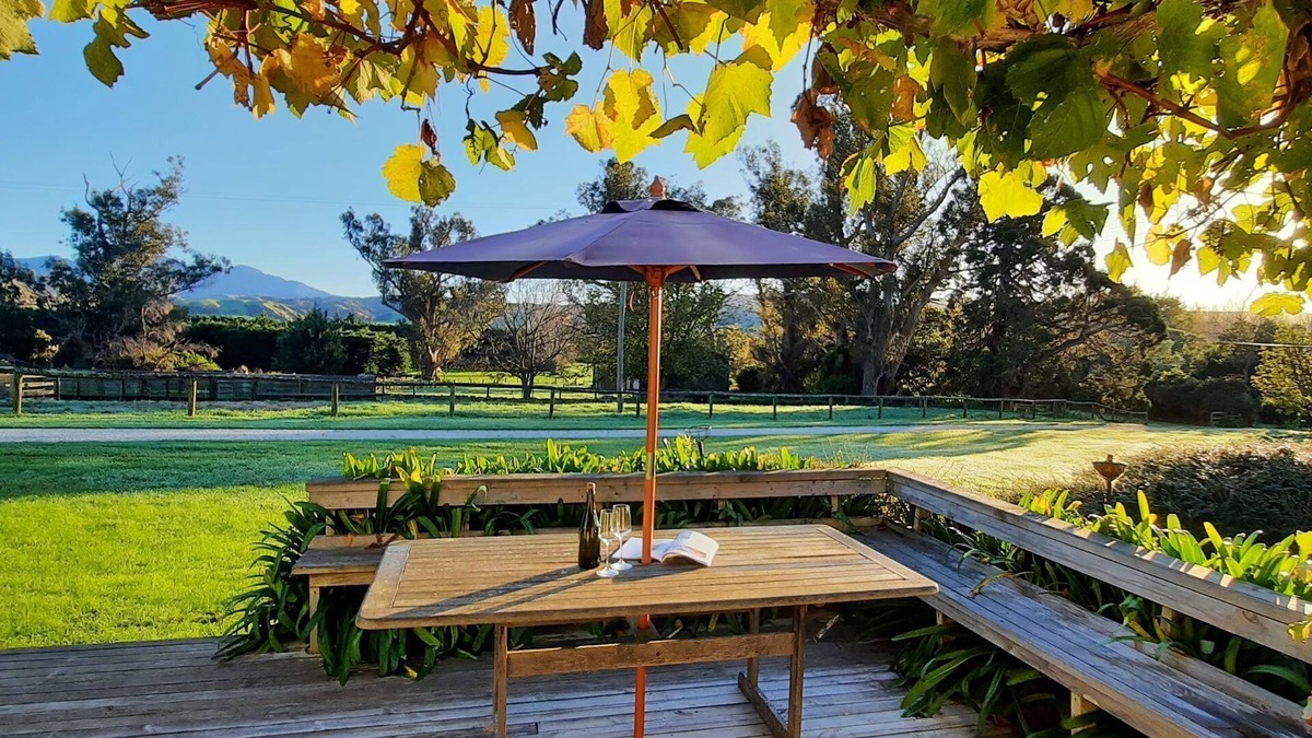 Waipapa Bay Other | Farm cottage in the picturesque Clarence Valley
