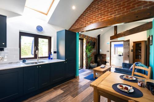 Weston-super-Mare Apartment | Farm Elegance at Lottie's Lodge