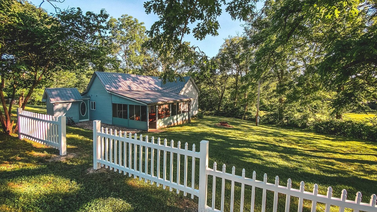 Cook Station Other | Farm House on the Meramec River and 160 Acres