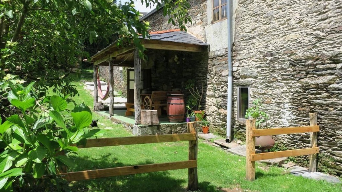 Manon Other | Farm Labrada - Accommodation between horses