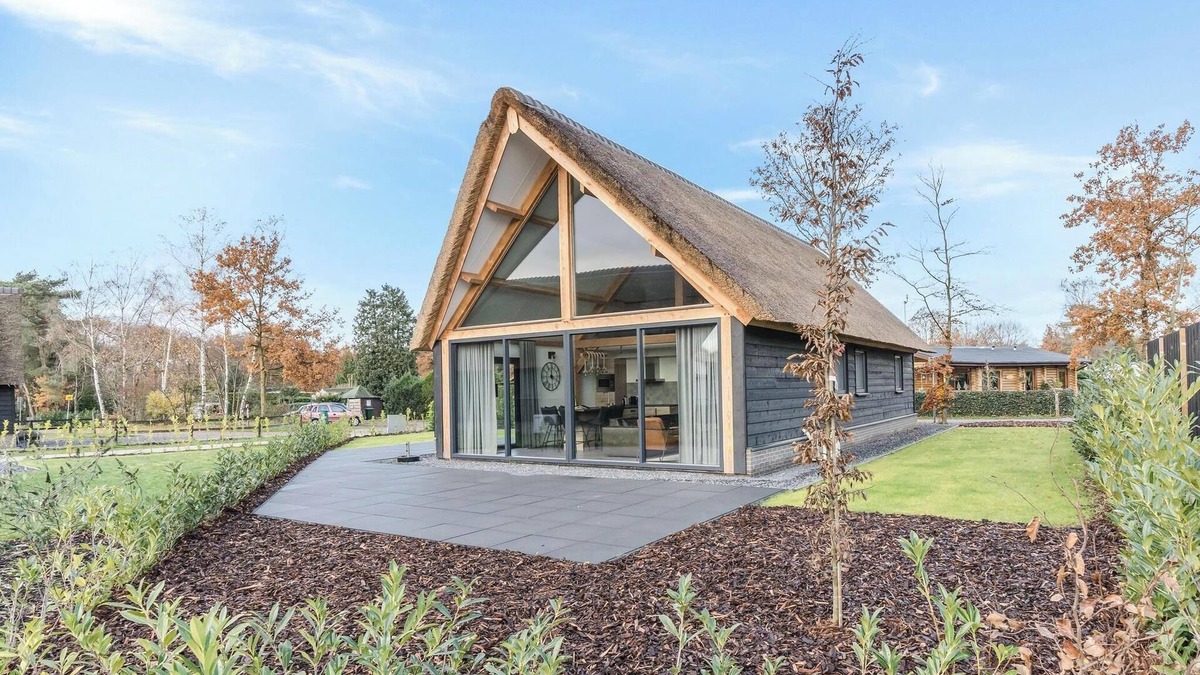 Baarle-Nassau Resort | Farm Lodge 677 - Three Bedroom Resort, Sleeps 6