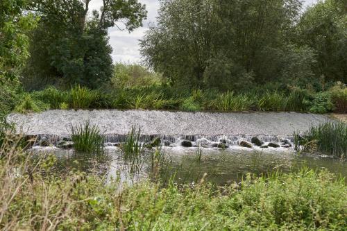 Quedgeley Apartment | Farm stay close to Shakespeare's Stratford-upon-Avon