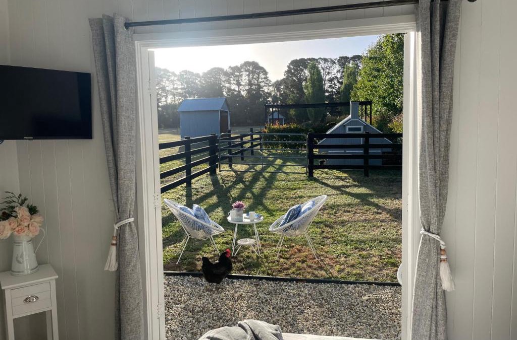 Tyabb Villa | Farm Stay HARMONY Cottage at Wilindi Estate