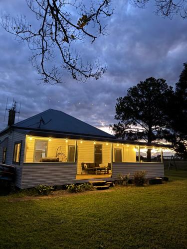 Moto House | Farm stay on the river