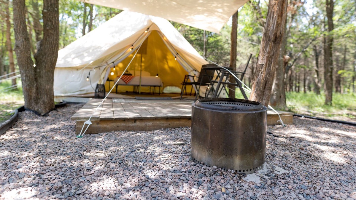 Irene RV Rental | Farm-to-Table Glamping w. AC near Corsicana