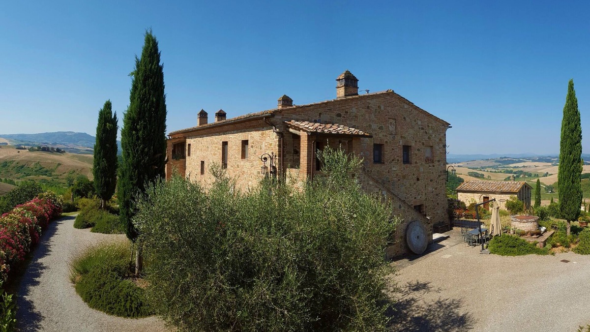 Buonconvento Other | FARMH. PODERE CUNINA 25 KM SUD SIENA DAVANTI AL MONTALCINO TENENDO CUCINE CLAS