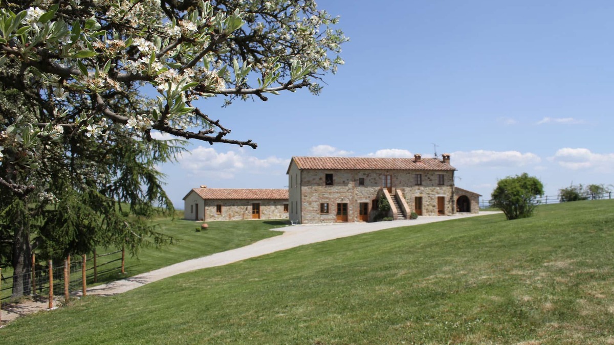 San Casciano dei Bagni Villa | Farmhouse/Villa