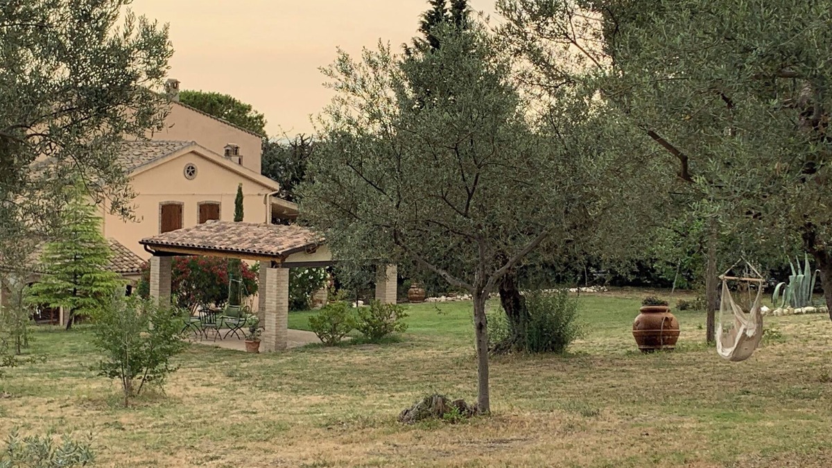 Larino Bed & Breakfast | Farmhouse from the 700 immersed in the tranquility of the Molise countryside