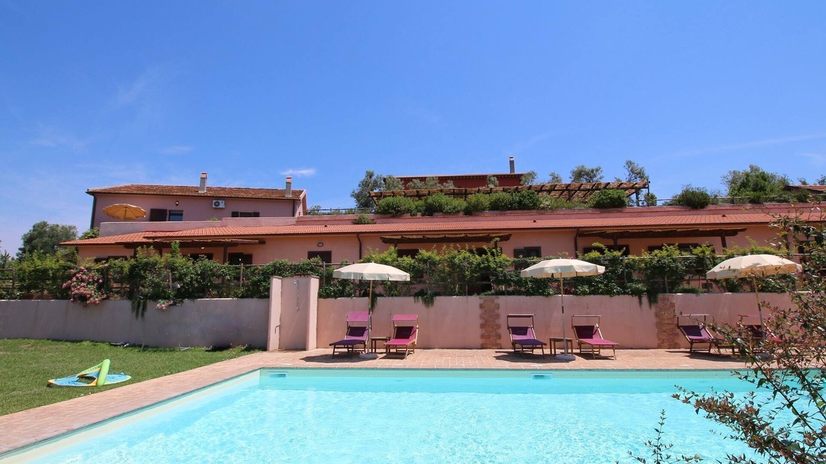 Montalto di Castro Other | Farmhouse in Montalto near Sandy Beach