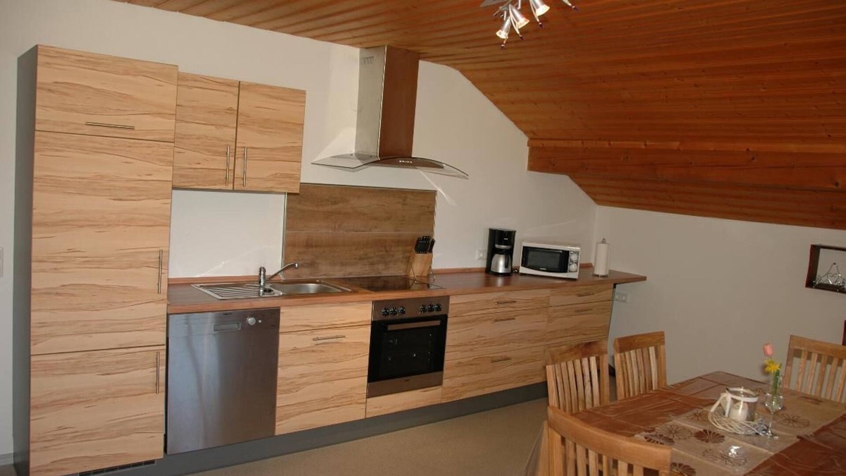 Mais Apartment | Farmhouse in a quiet, sunny location close to the forest - 80sqm vacation apartment with balcony