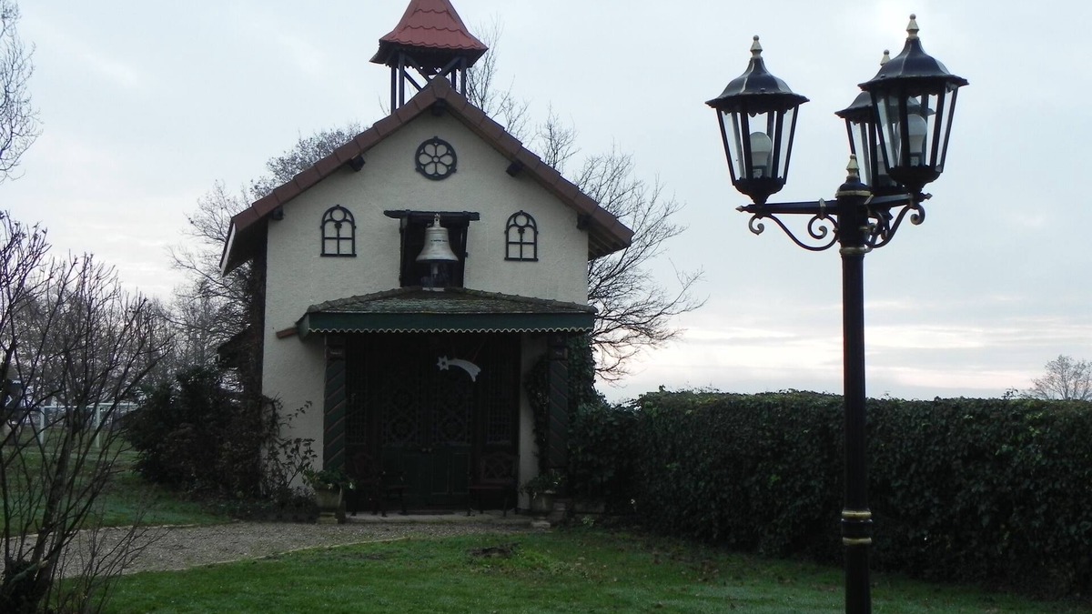 Bourg-le-Comte Other | Farmhouse in Burgundy
