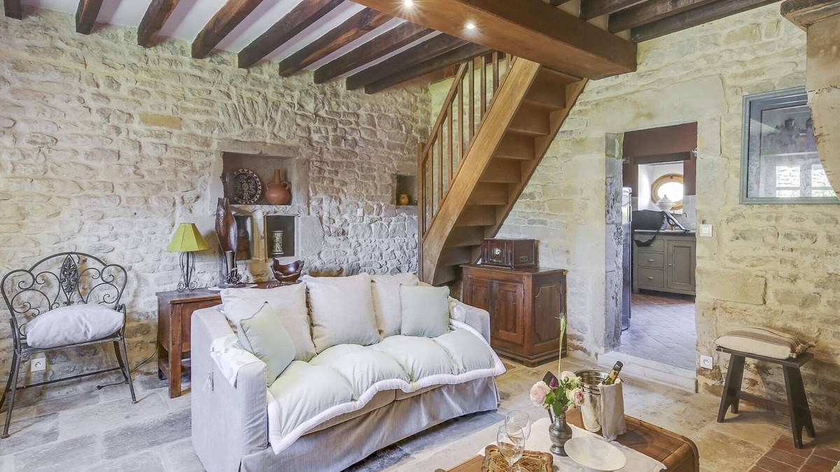 Talon Other | Farmhouse in Talon with Scenic Views