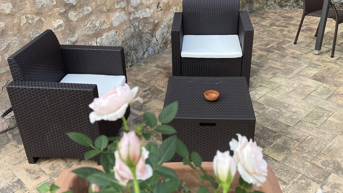 Precetto Other | Farmhouse Palazzo Del Papa Tulipano