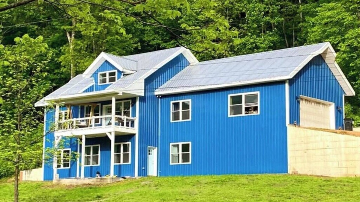 Hickman Other | Farmhouse, Pickleball Court, Bamboo Maze, and Creek Stomping on 27 Acres