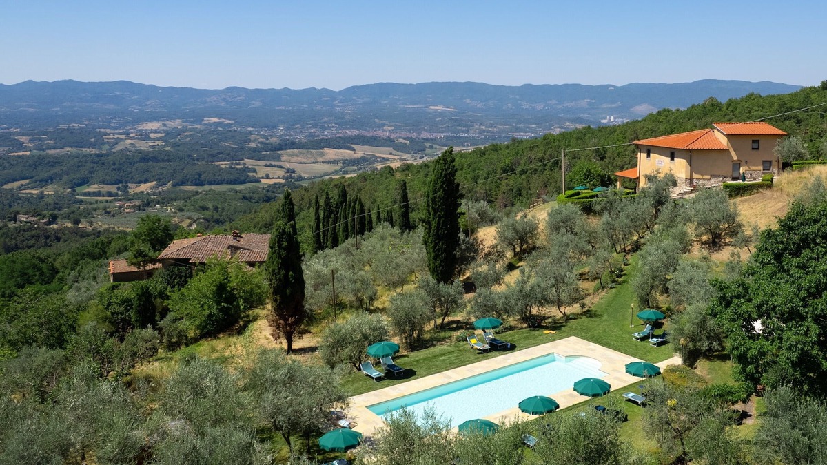 Loro Ciuffenna Other | Farmhouse villa with private swimming pool, terrace, garden, stunning view