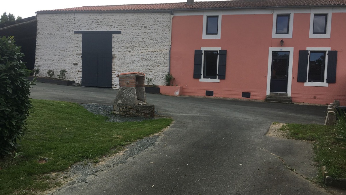 La Reorthe House | Farmhouse with private covered swimming pool, garden, games, Puy du Fou