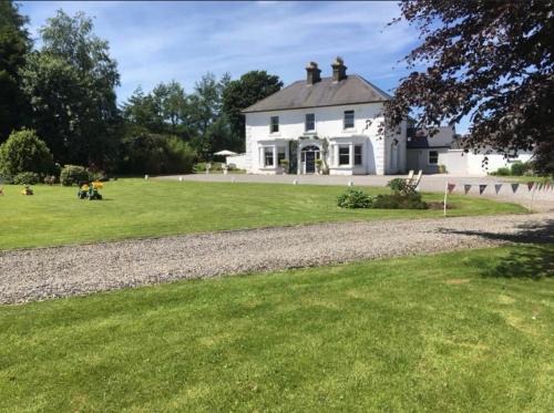 Emly Bed & Breakfast | Farran House Stud