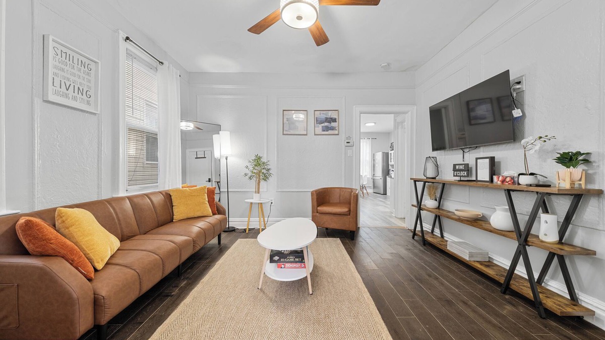 Jersey City Apartment | Fascinating apartment 10 min path and 20 min New York