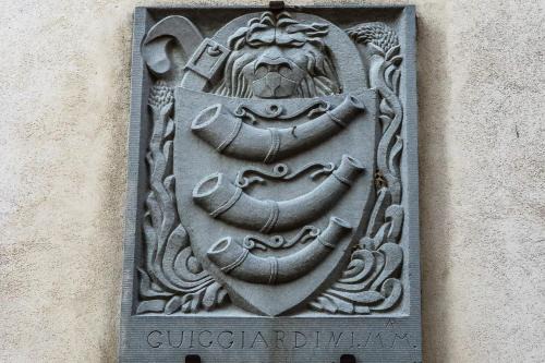 San Gimignano City Centre Apartment | Fattoria Guicciardini