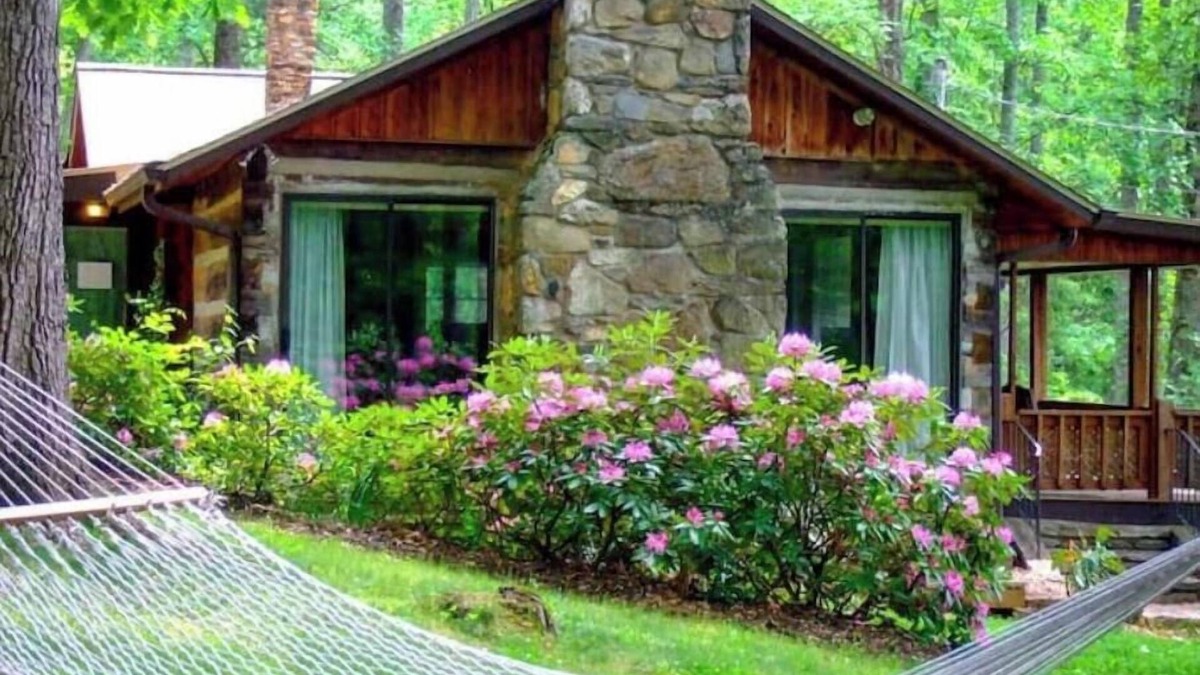 Skyland House | Favorite mountain cabin overlooks trout pond