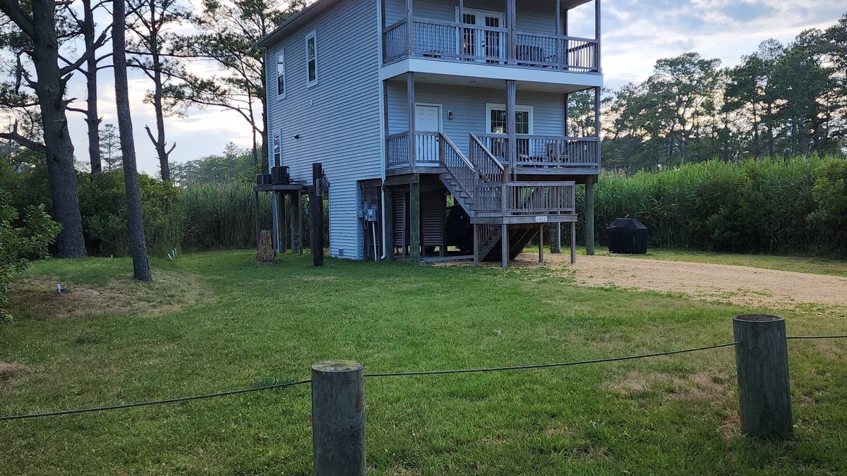 Piney Island House | Featured DC magazine 10 BEST/Waterview CLOSEST community to BEACHn3 decks.