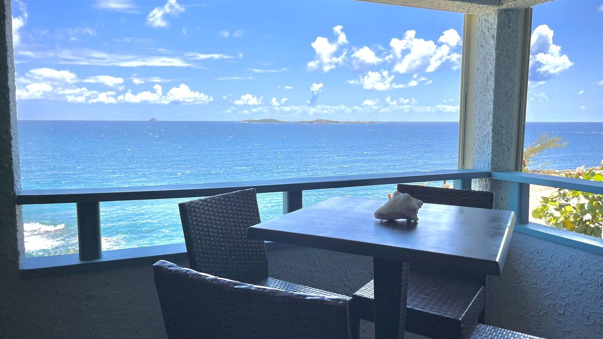 Bolongo Bay Condo | Featured on HGTV! Sea Cliff Villa at Bolongo Bay