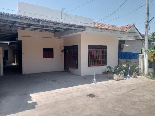 Kalipuro House | Febry's homestay