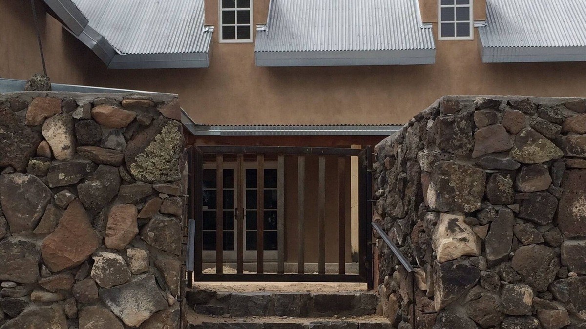 Ohkay Owingeh House | Feed your soul with a unique Northern NM experience with this exquisite Adobe