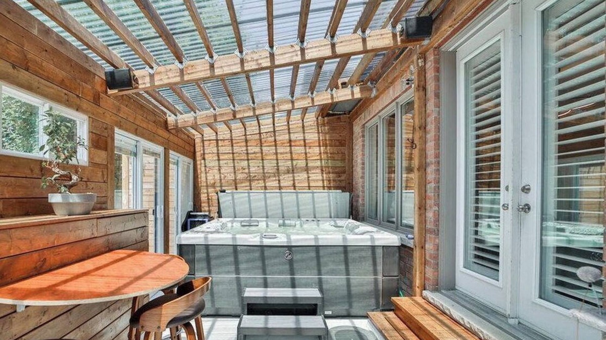 Virginia House | Feel comfortable like you are in a luxury hotel!