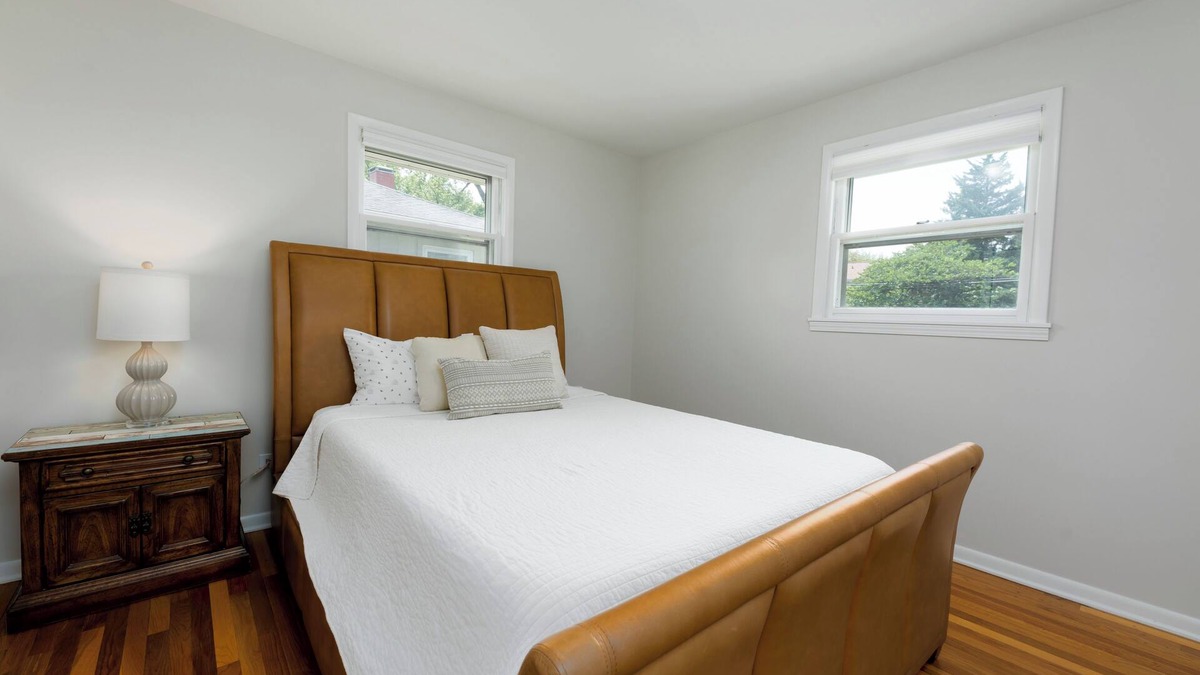 Wheaton House | Feel good, live well in this cozy Wheaton 3 bedroom!