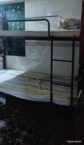Mira Road East House | Feel home with my pets and I while enjoying your private space