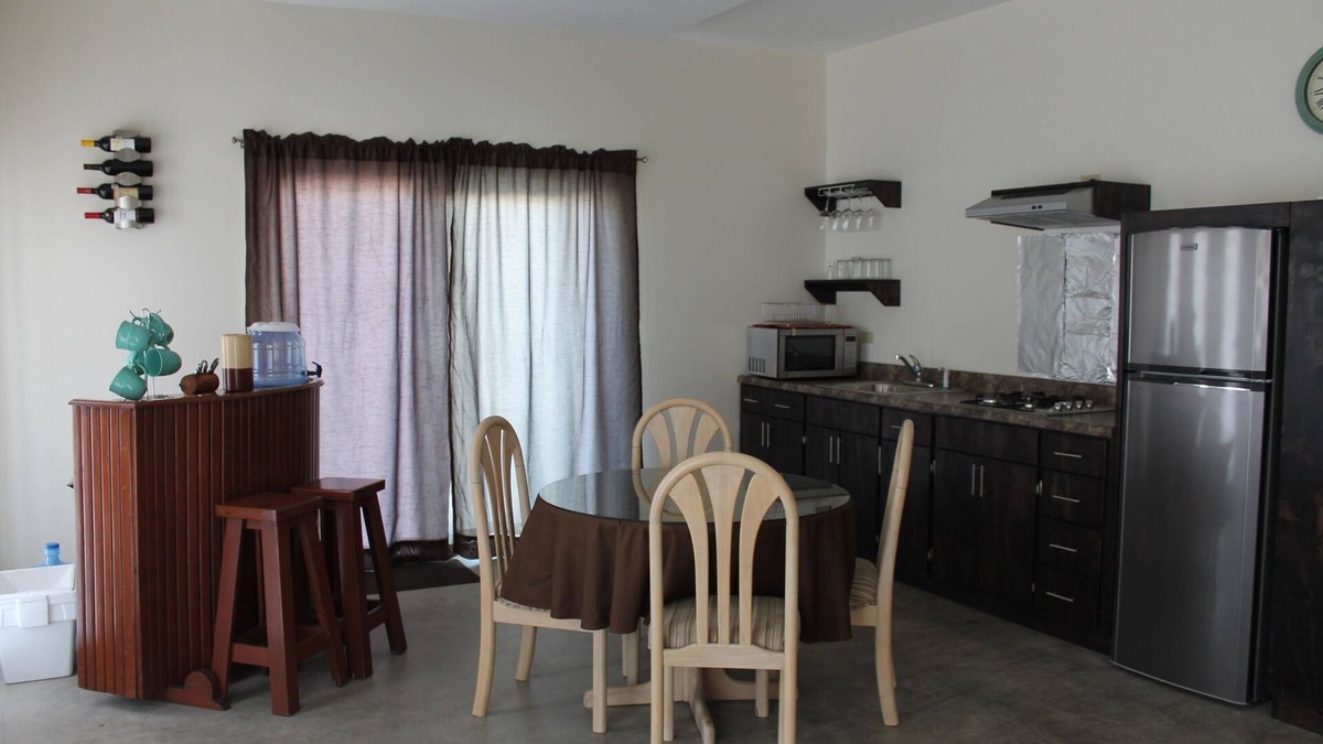 Valle de Guadalupe House | Feel Like Home in the Heart of the Valle, 2 BR HOUSE at RD EN EL VALLE
