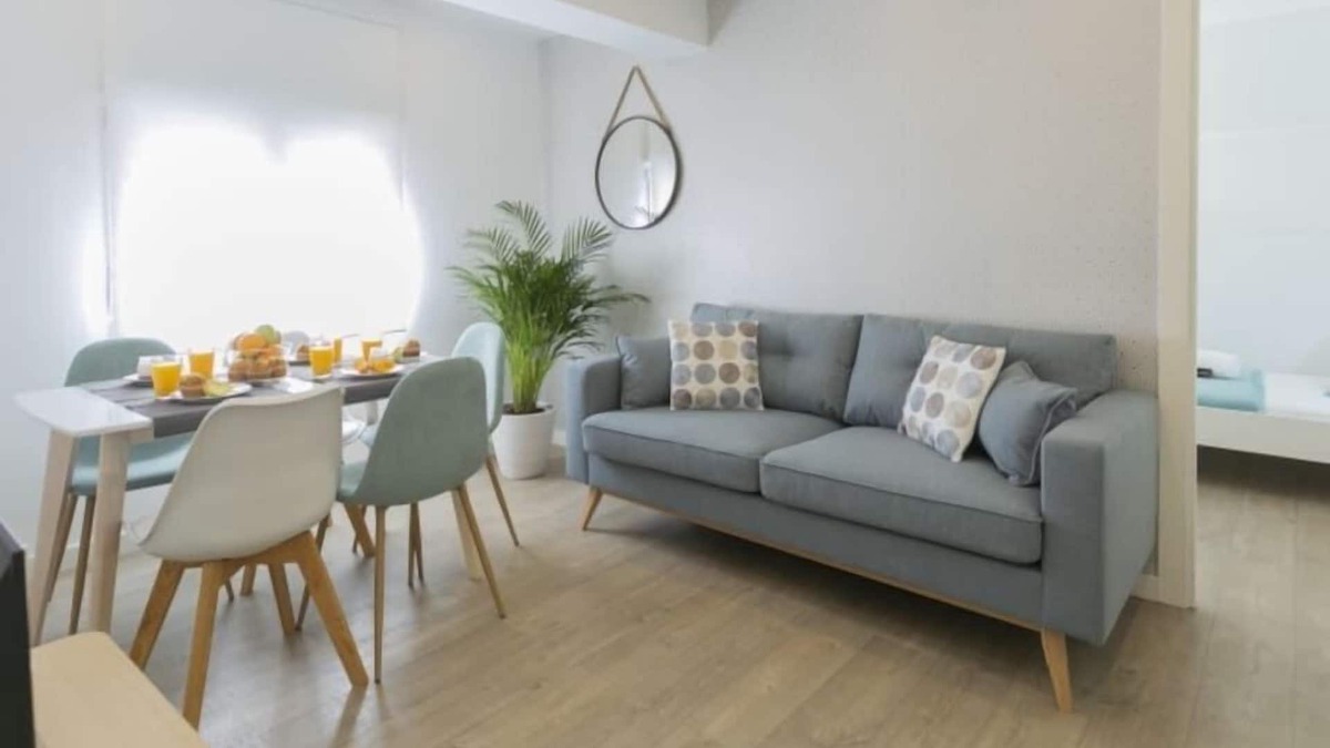 Cornella de Llobregat Apartment | Feel Welcome Barcelona #12
