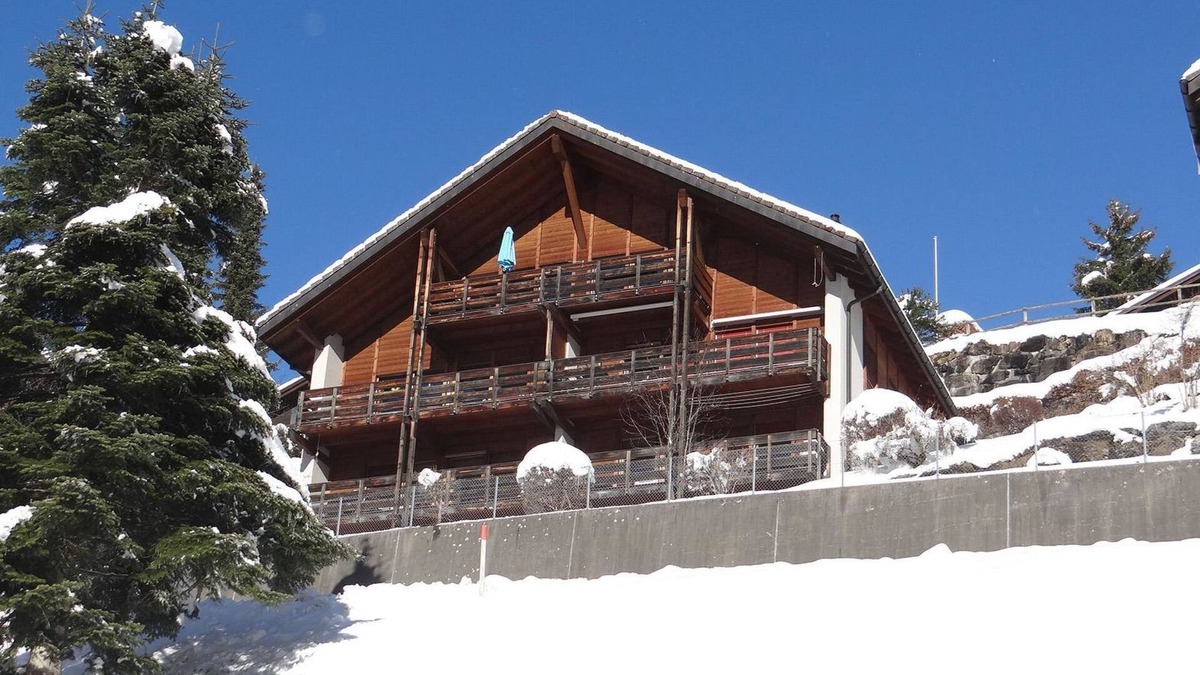 Engelberg Apartment | Fellenrüti 81 by Interhome