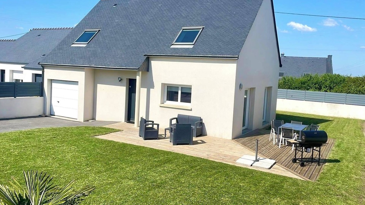 Plouhinec House | Fenced 4* house - direct access to Etel river (300 meters)